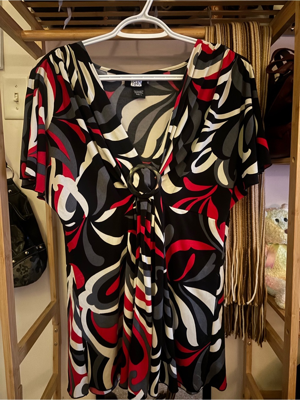 Vintage Studio 1940 Black Red and Gray Abstract Tie-Front Women’s Top